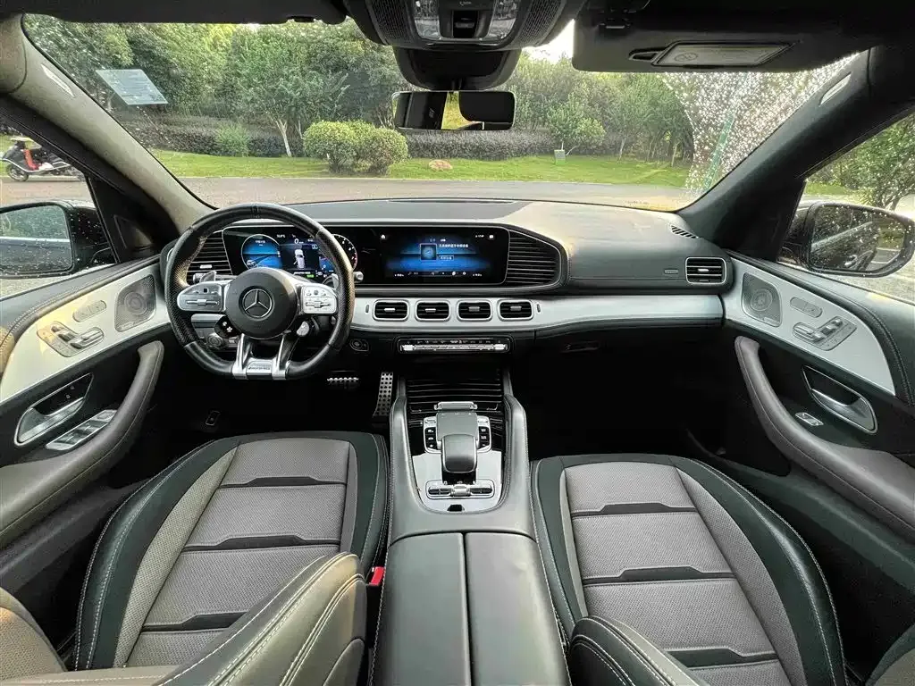 Mercedes-Benz GLE AMG — фото 6