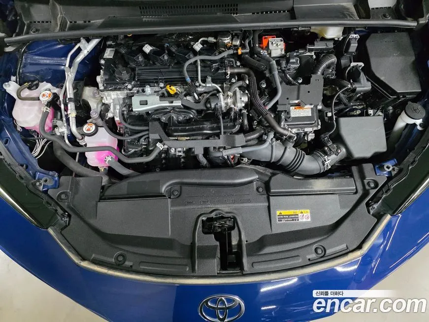 Toyota Prius — фото 6