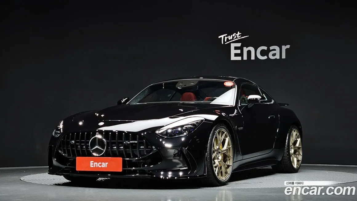Mercedes-Benz AMG GT — фото 1