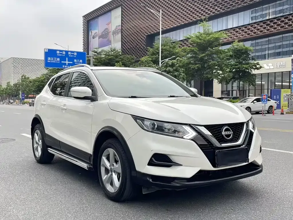 Nissan Qashqai — фото 3
