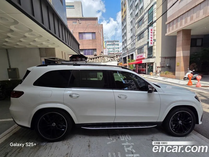 Mercedes-Benz GLS-Class — фото 4