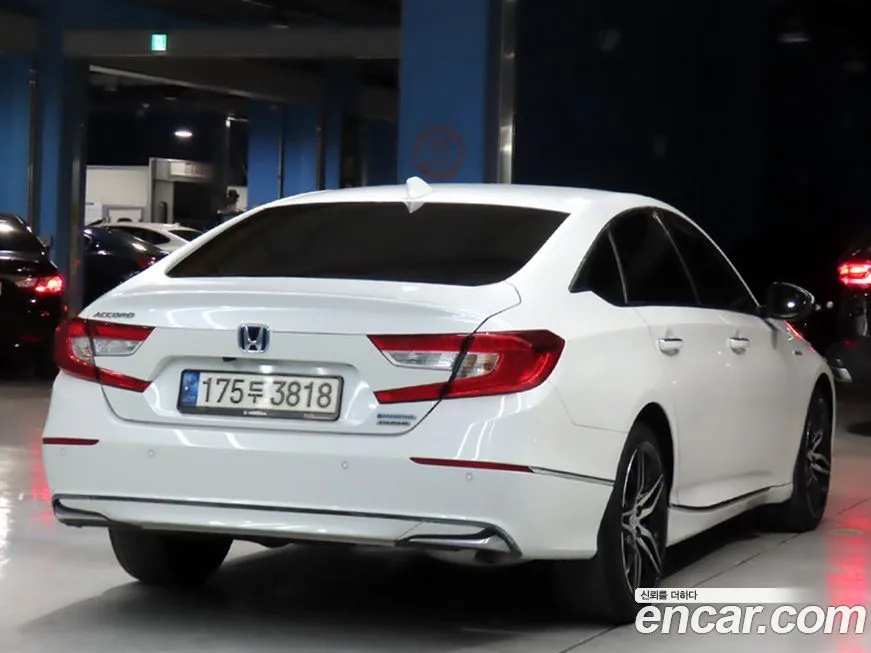 Honda Accord — фото 2