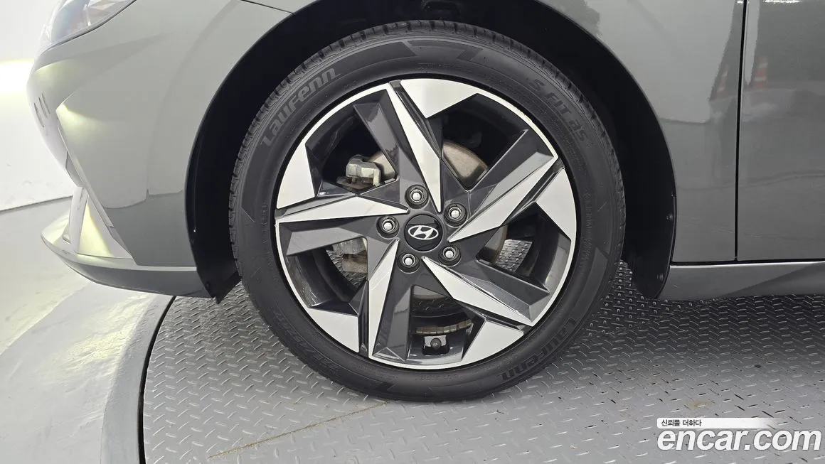 Hyundai AVANTE — фото 5