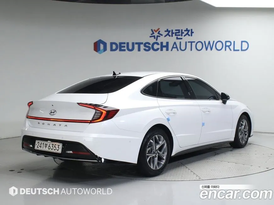 Hyundai Sonata — фото 2