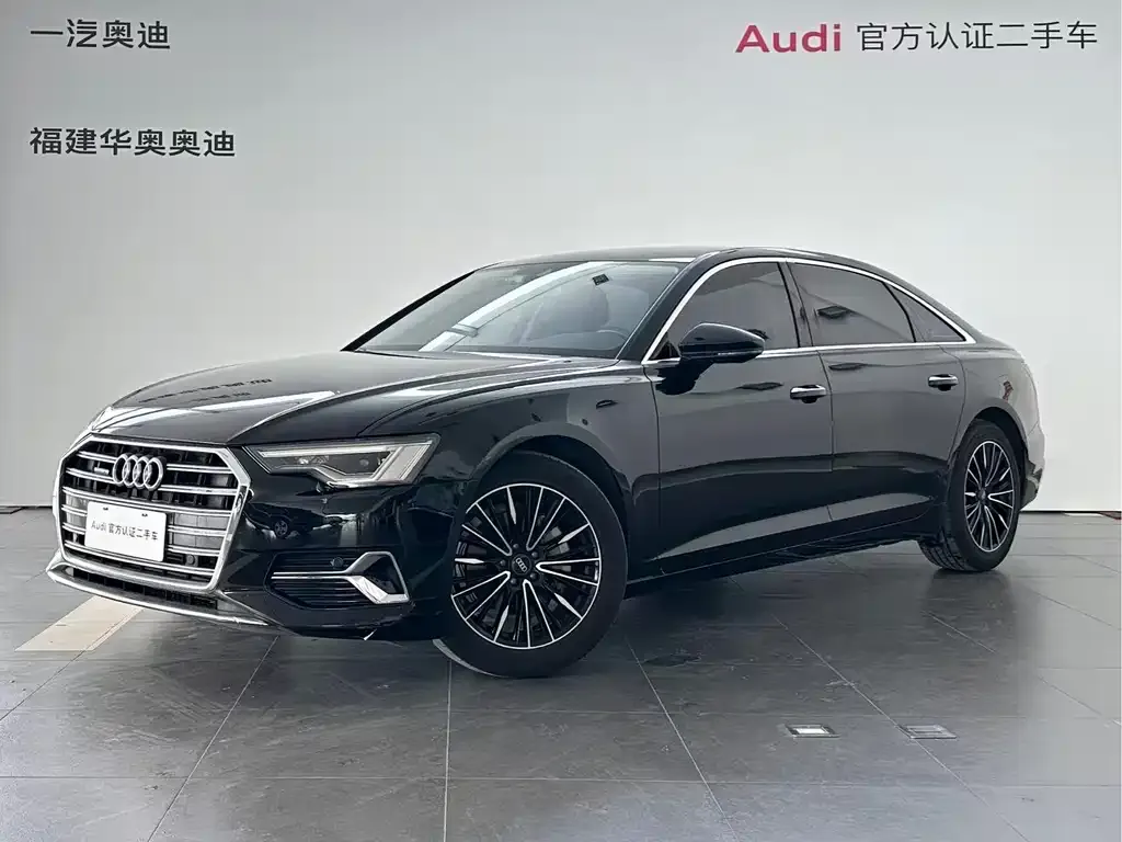 Audi A6L — фото 1