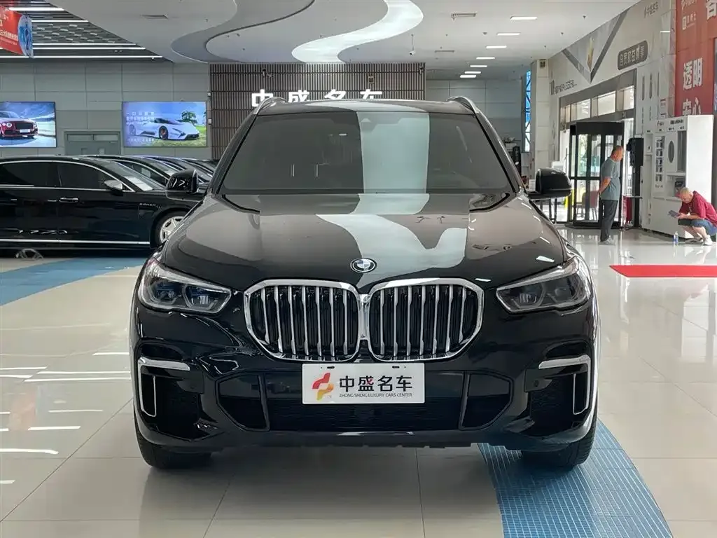 BMW X5 — фото 2