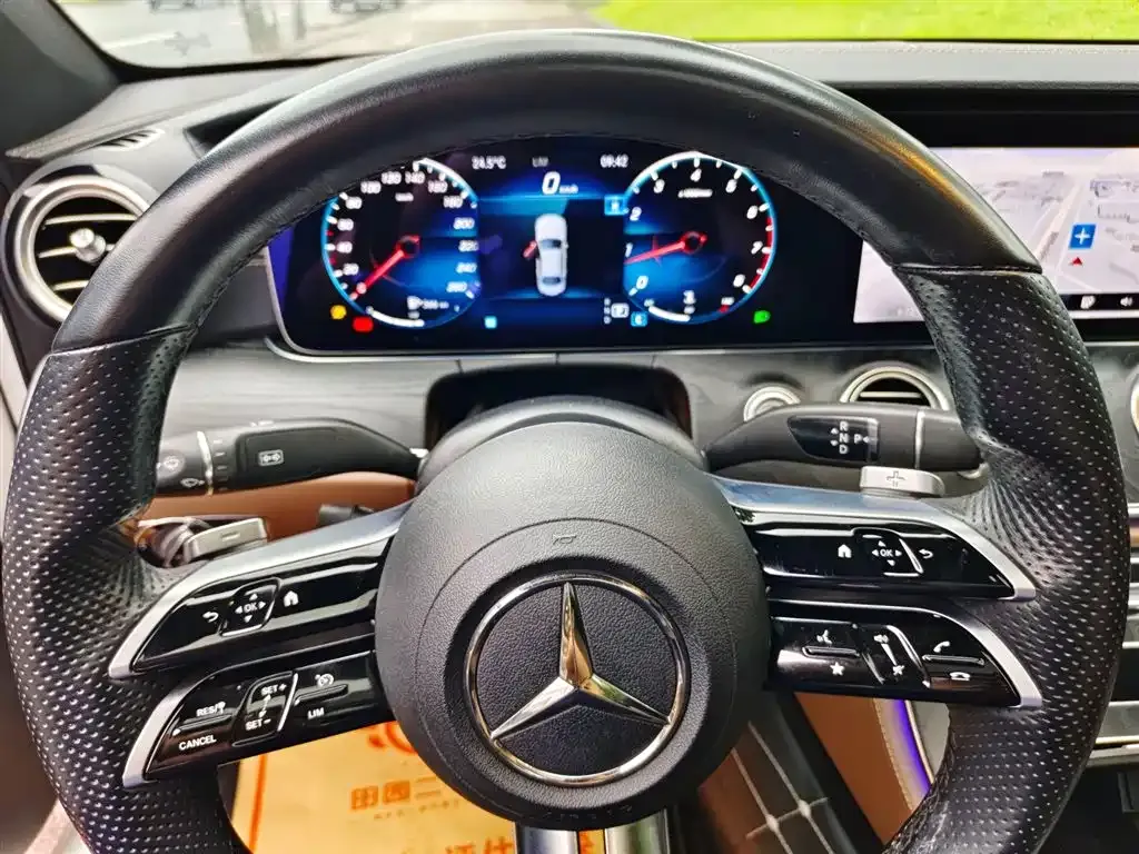 Mercedes-Benz E-Class (Import) — фото 10