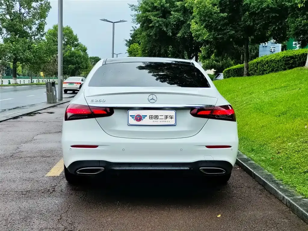 Mercedes-Benz E-Class (Import) — фото 5