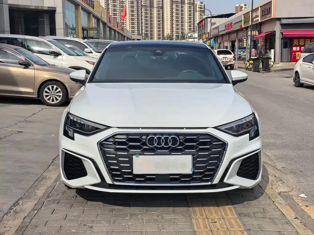 Audi A3 — фото 2
