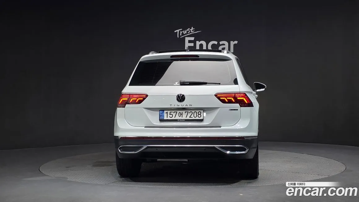 Volkswagen Tiguan — фото 4