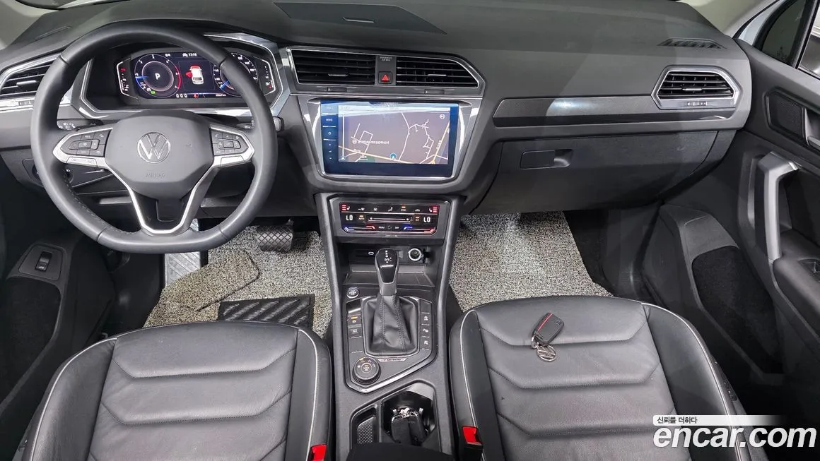Volkswagen Tiguan — фото 7