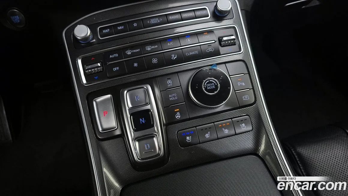 Hyundai Santafe — фото 9