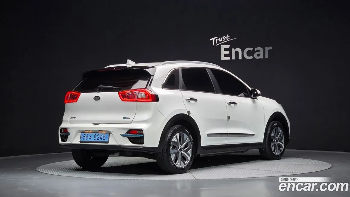 Kia Niro — фото 2
