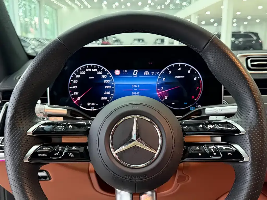 Mercedes-Benz S-Class — фото 10