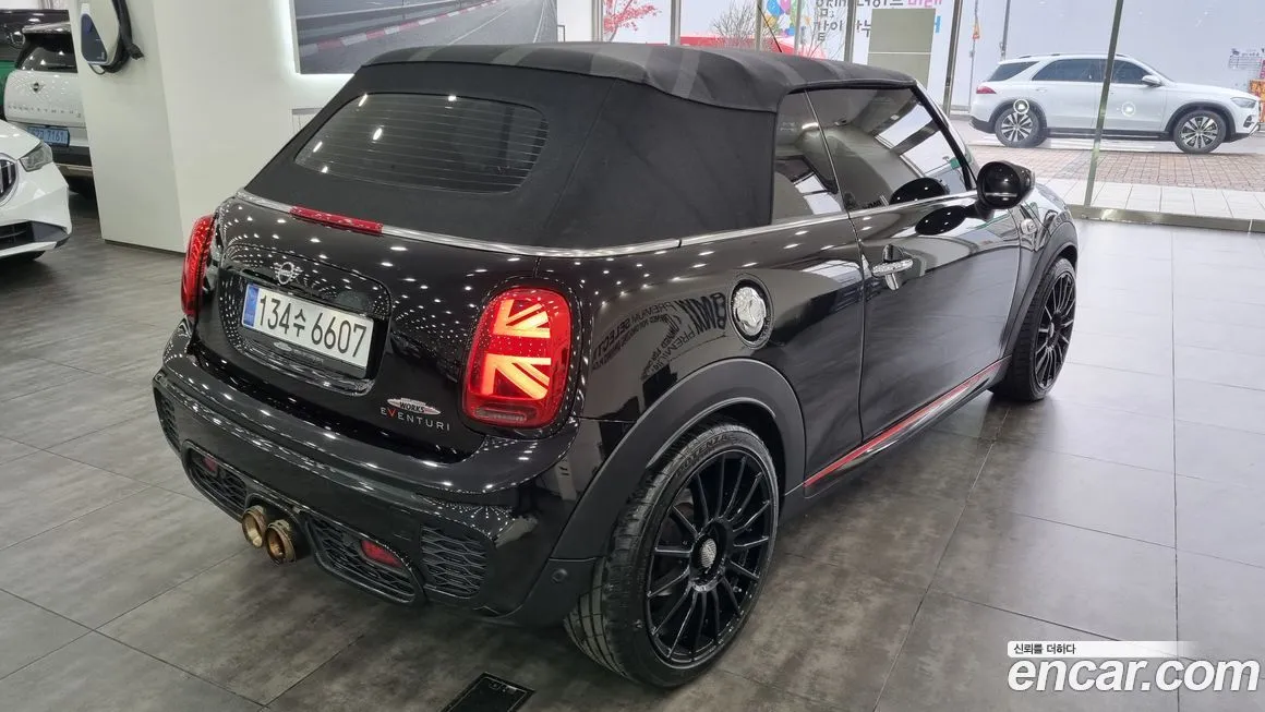 Mini Cooper Convertible — фото 4