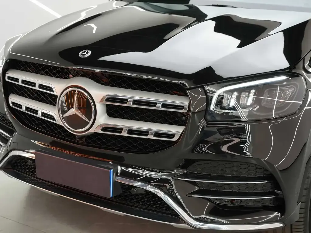 Mercedes-Benz GLS — фото 6