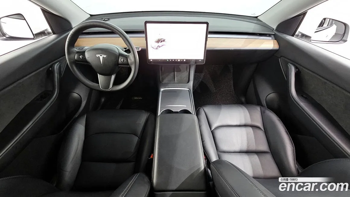 Tesla Model Y — фото 7