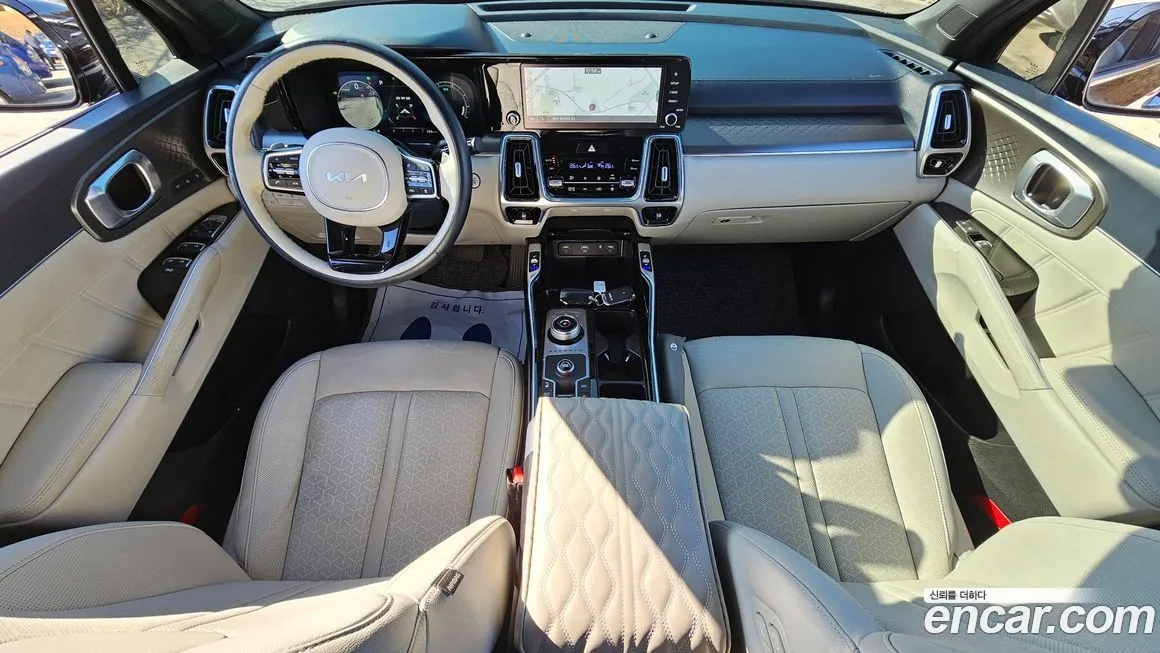 Kia Sorento — фото 7