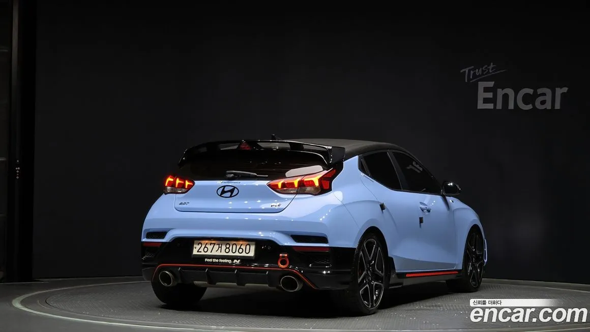 Hyundai Veloster — фото 2