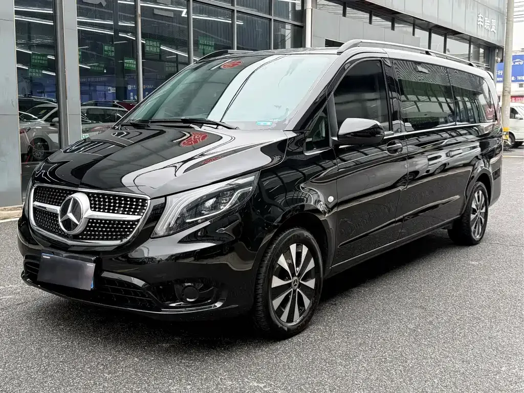Mercedes-Benz Vito — фото 1