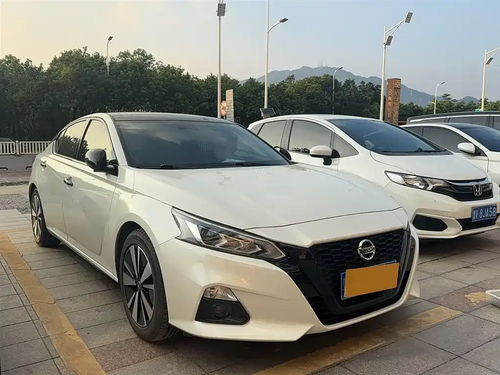Nissan Teana — фото 4