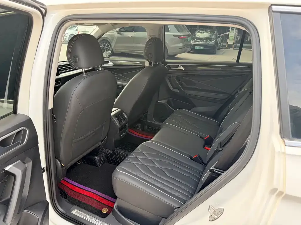 Volkswagen 途观L插电混动 — фото 10