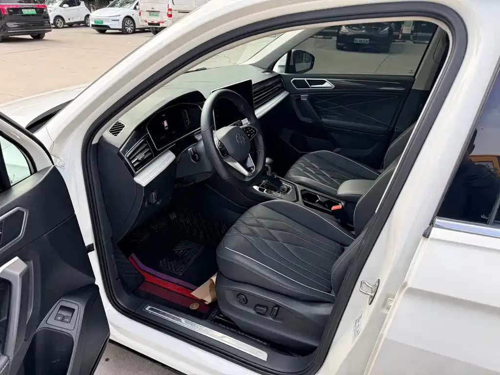 Volkswagen 途观L插电混动 — фото 7