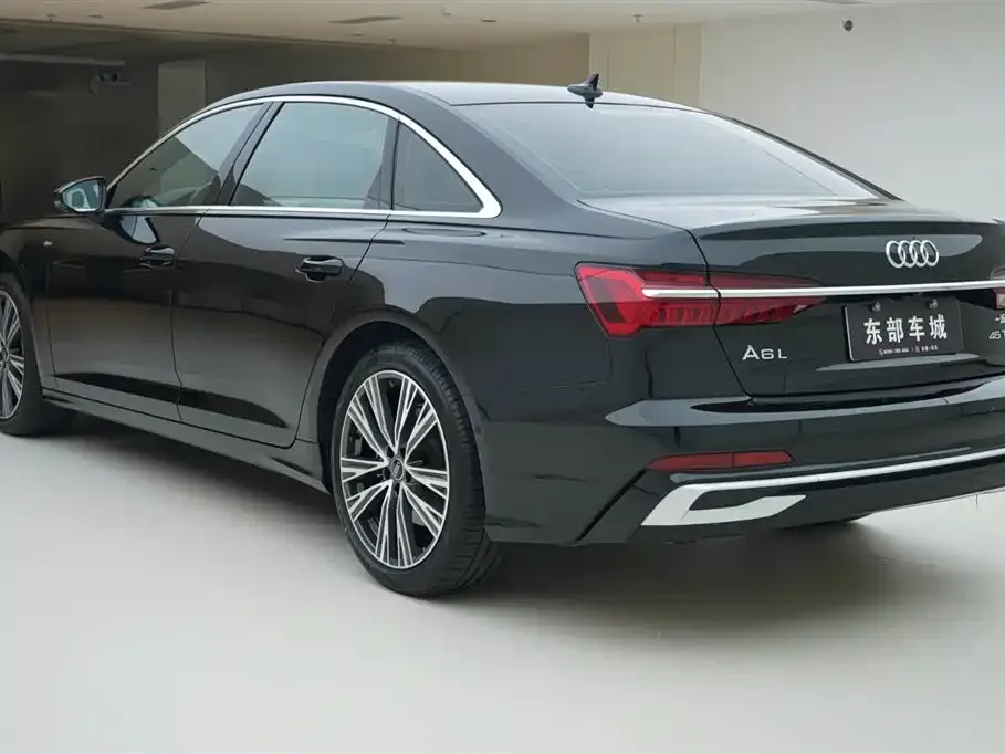 Audi A6L — фото 4