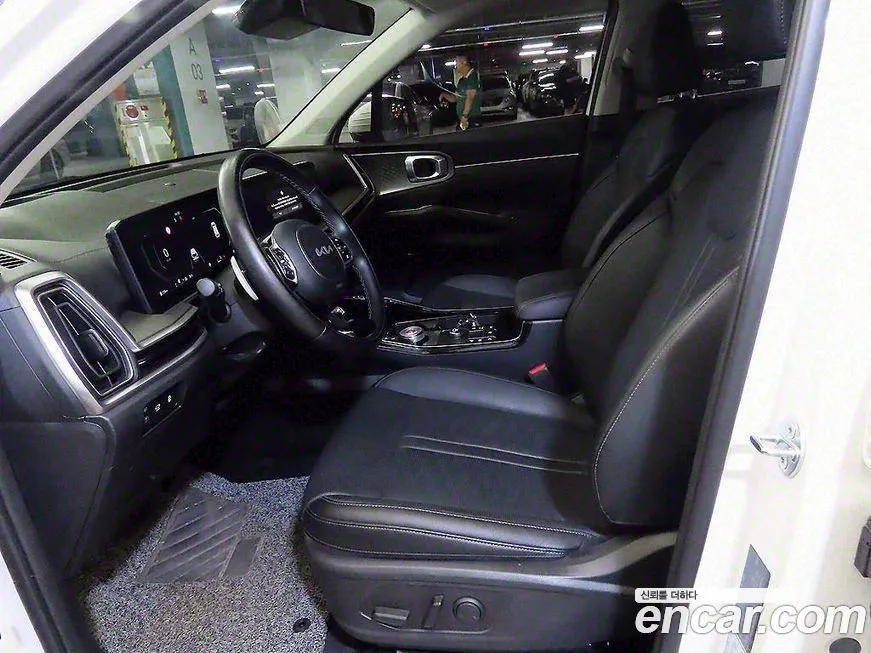 Kia Sorento — фото 6