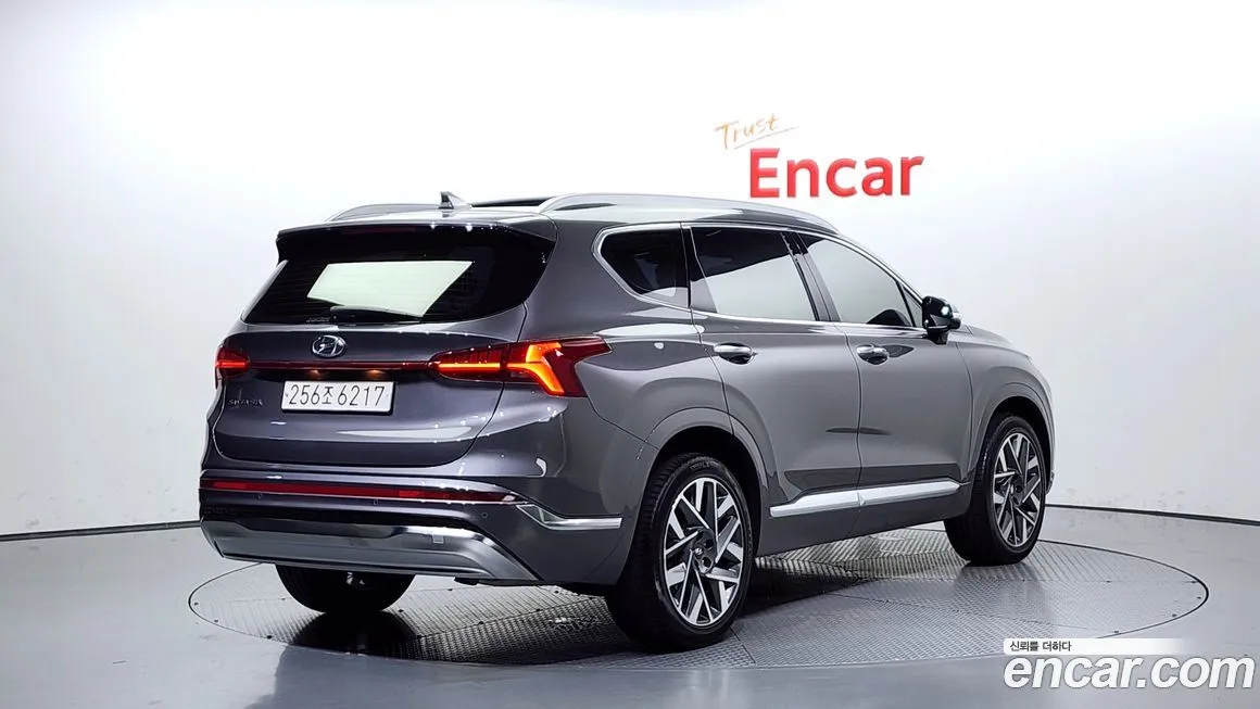 Hyundai Santafe — фото 2