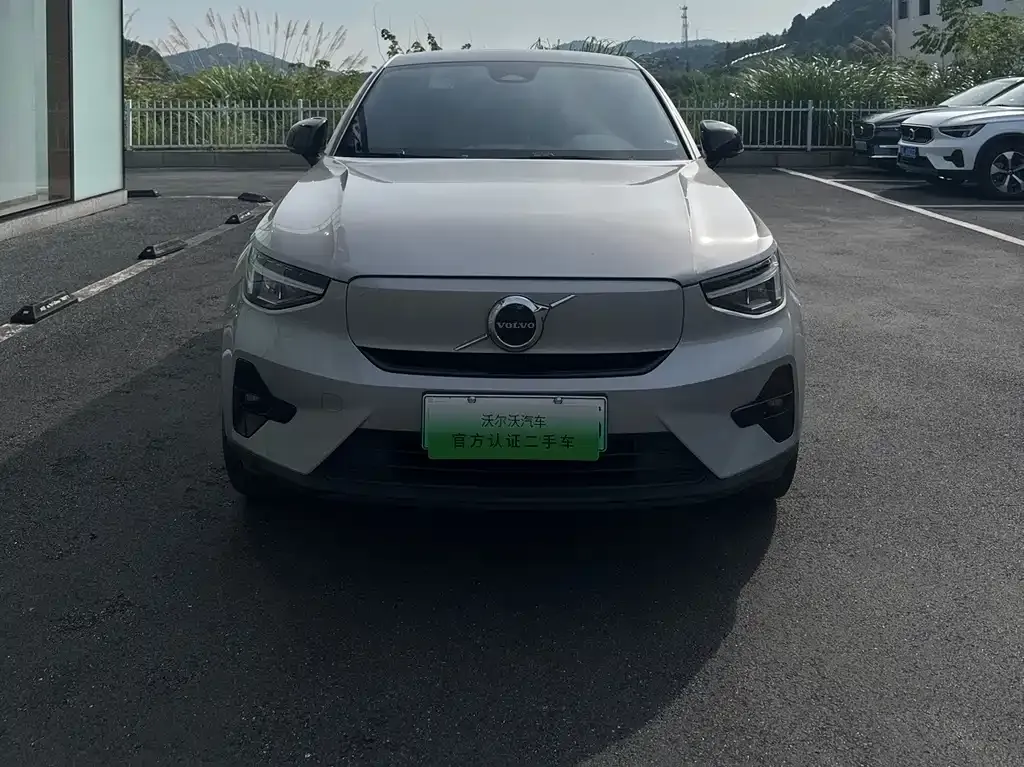 Volvo C40 — фото 2
