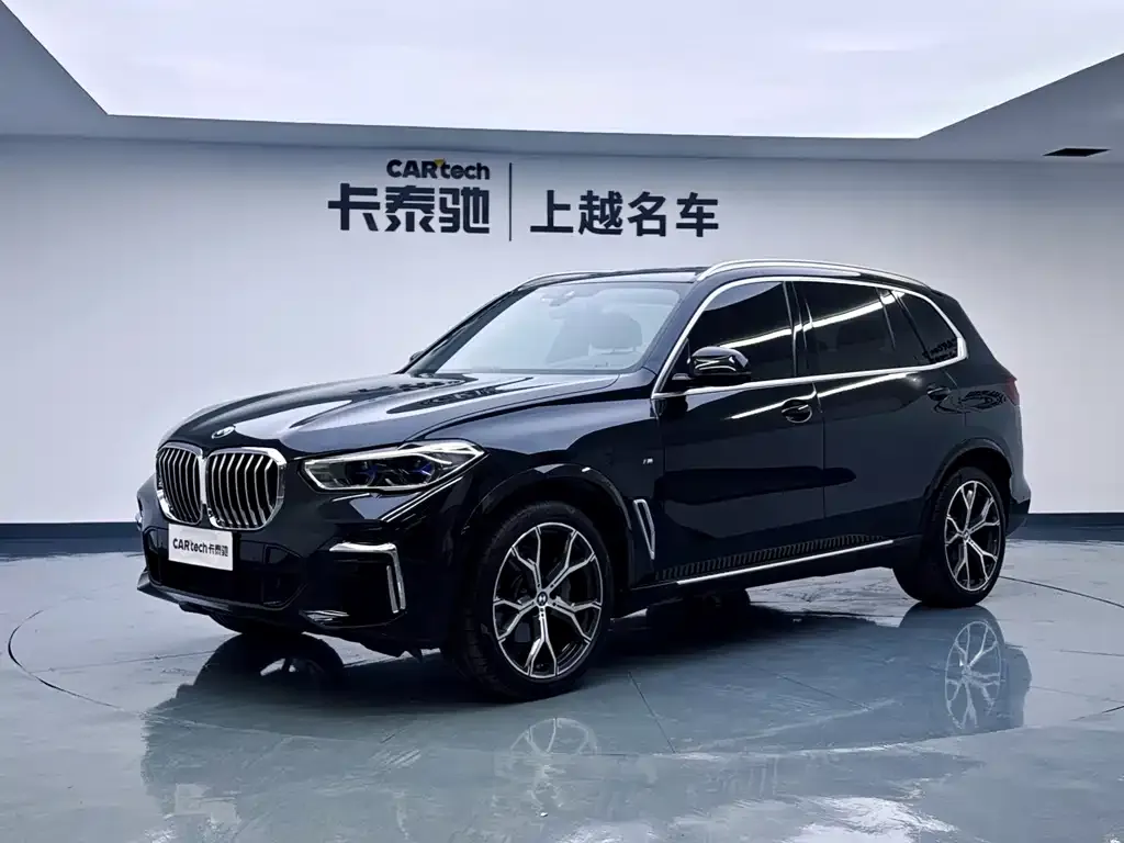 BMW X5 — фото 1