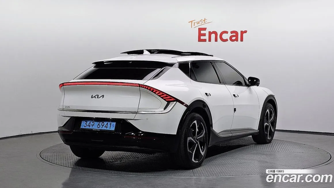 Kia EV6 — фото 2