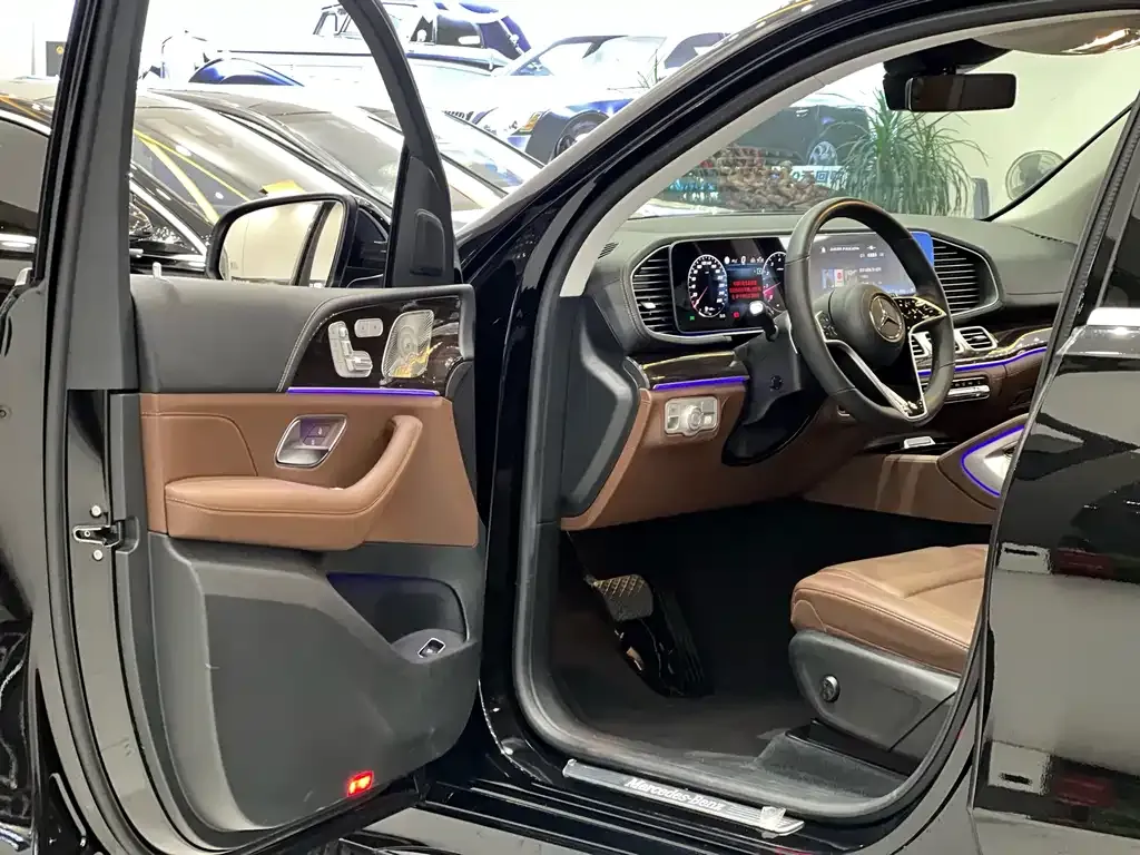 Mercedes-Benz GLE — фото 5