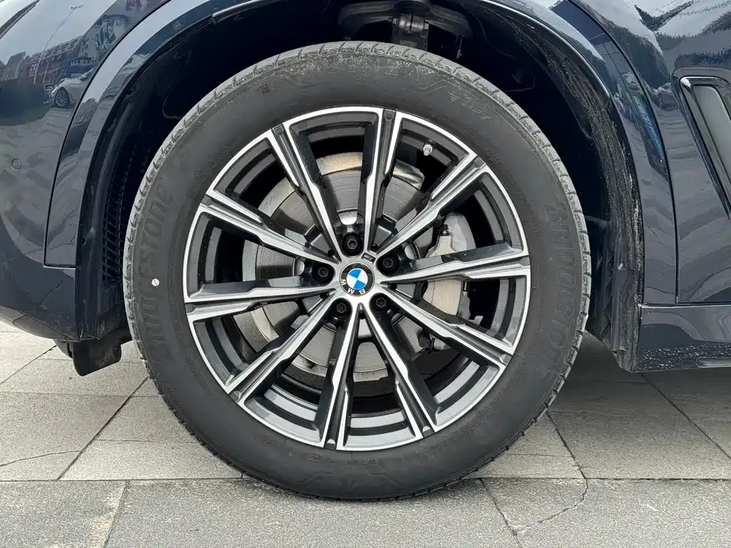 BMW X5 (Import) — фото 10