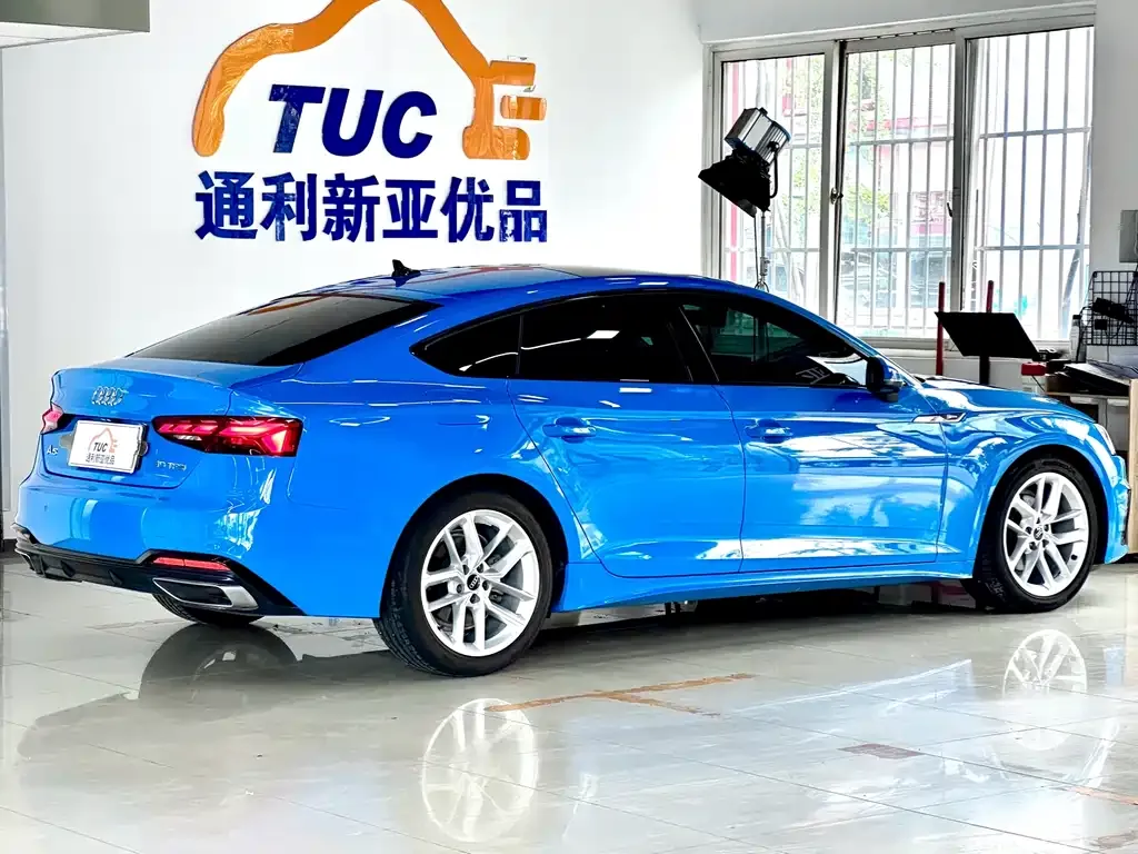 Audi A5 (Import) — фото 7