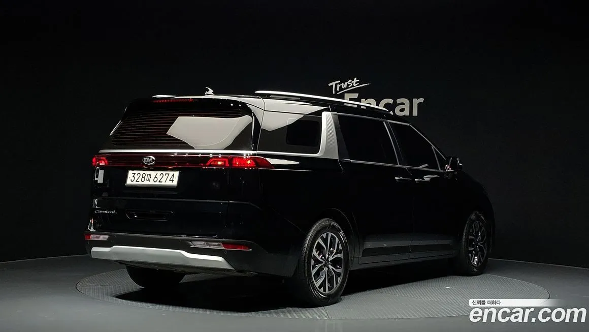 Kia Carnival — фото 2