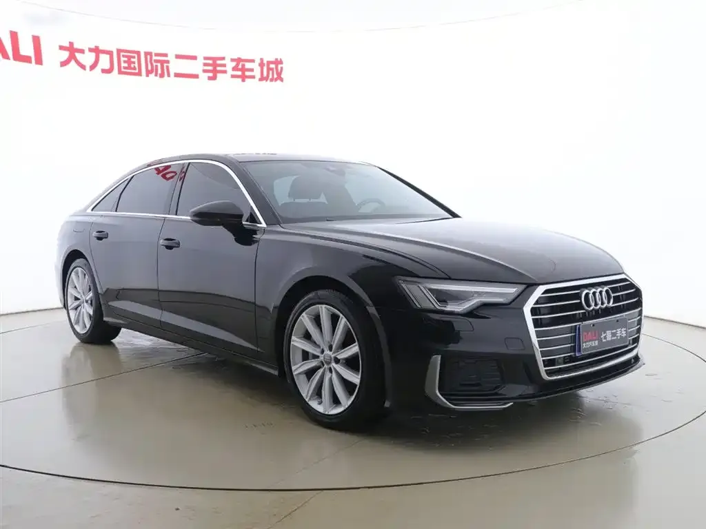 Audi A6L — фото 10