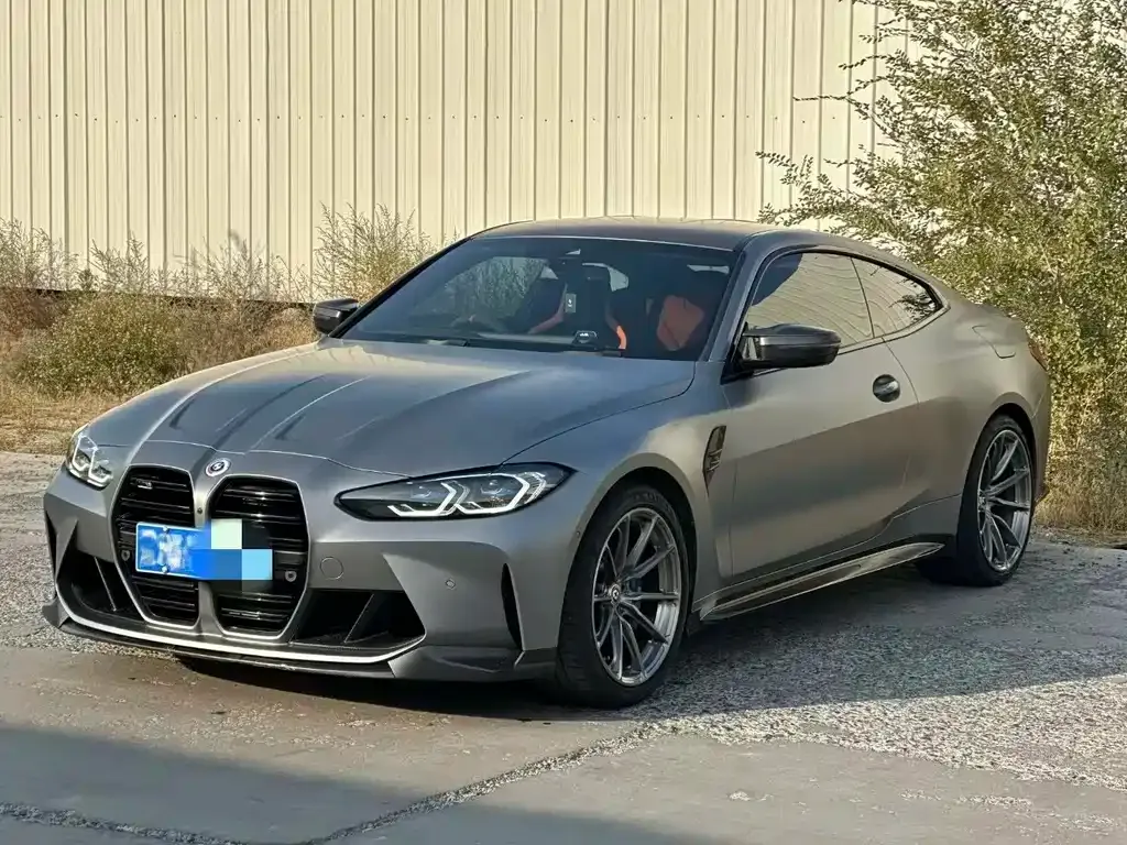 BMW M4 — фото 1