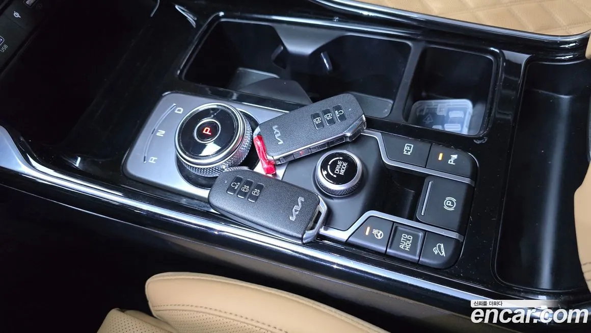 Kia Sorento — фото 9