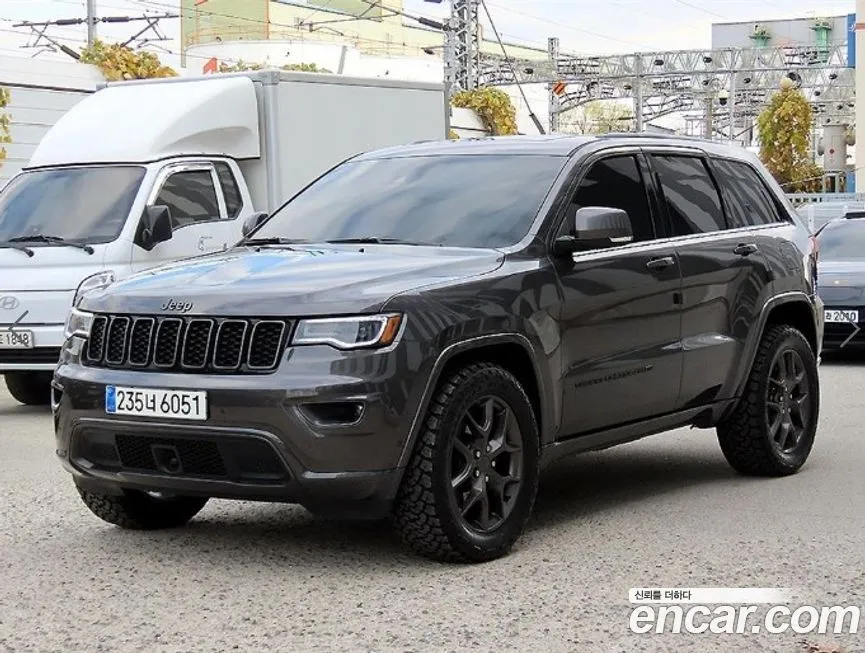 Jeep Cherokee — фото 2
