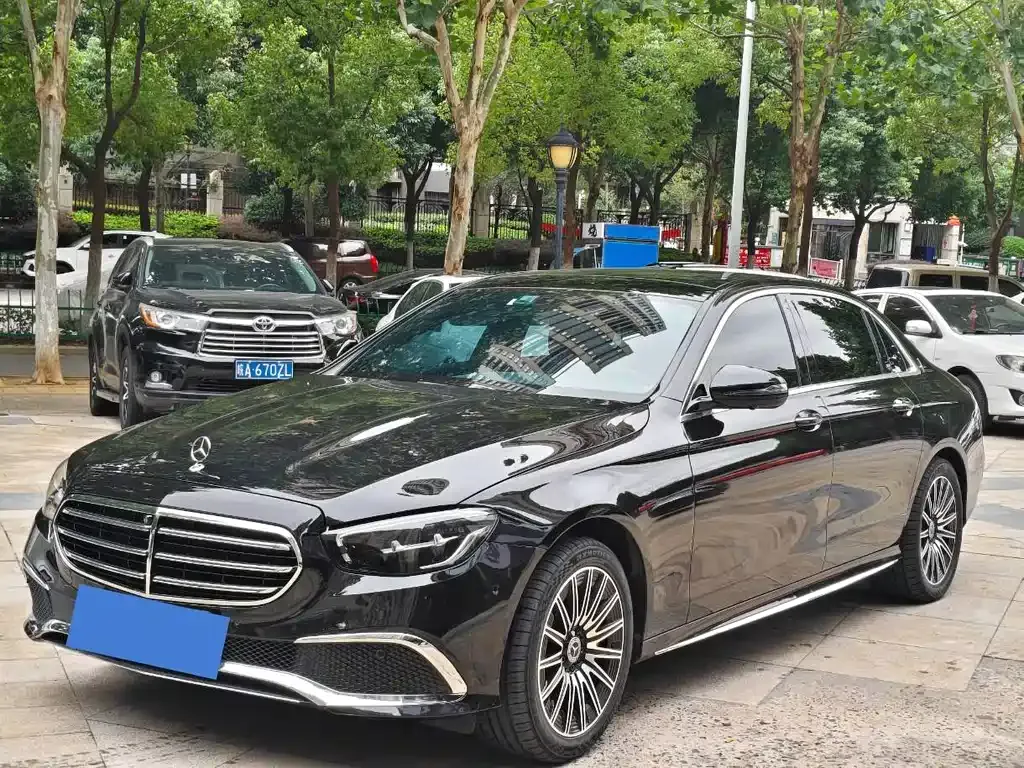 Mercedes-Benz E-Class New Energy — фото 1