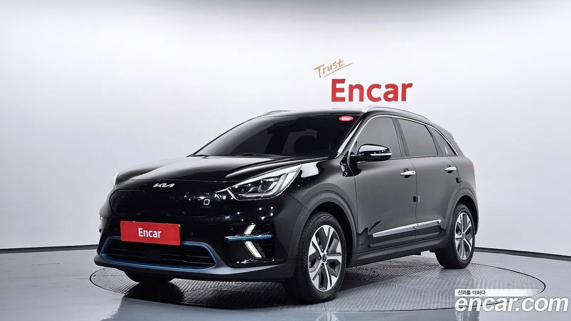 Kia Niro — фото 1