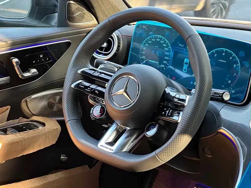 Mercedes-Benz C-Class AMG — фото 6