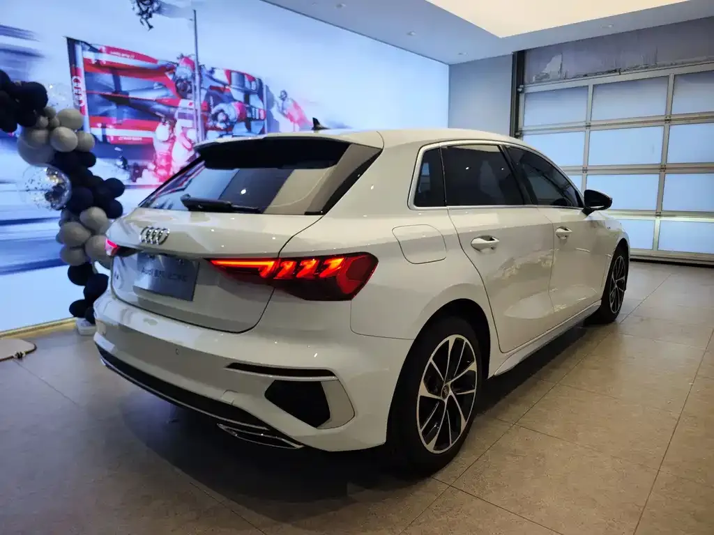 Audi A3 — фото 3