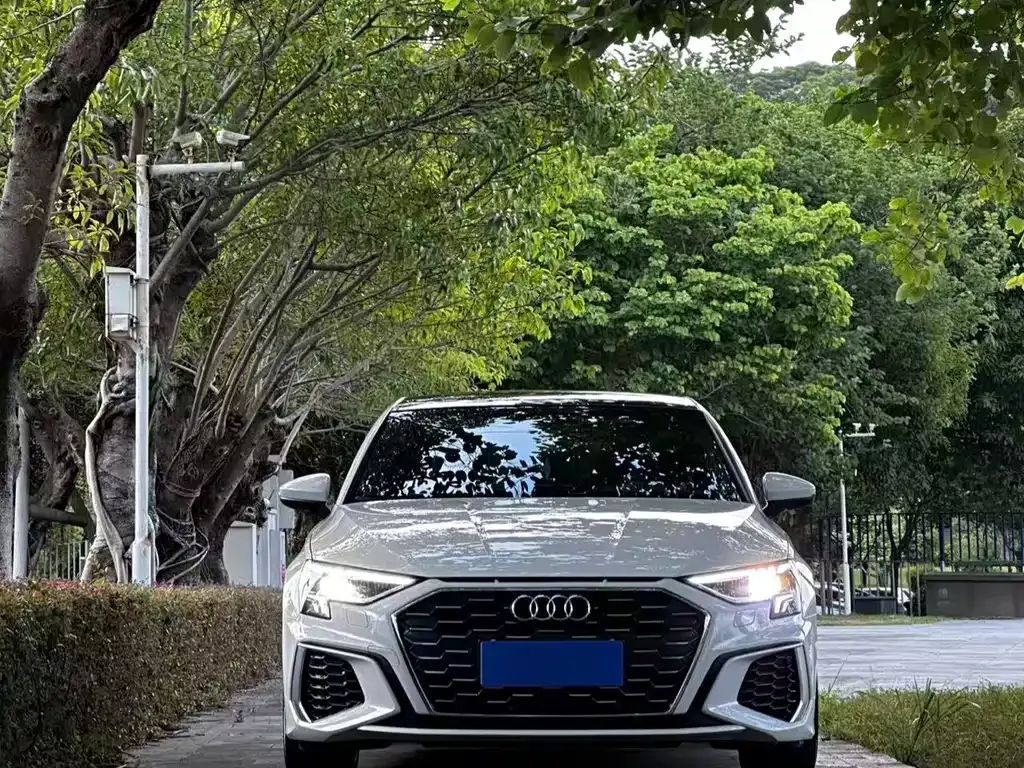 Audi A3 — фото 2