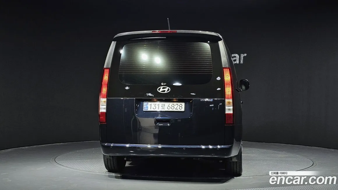 Hyundai Staria — фото 4