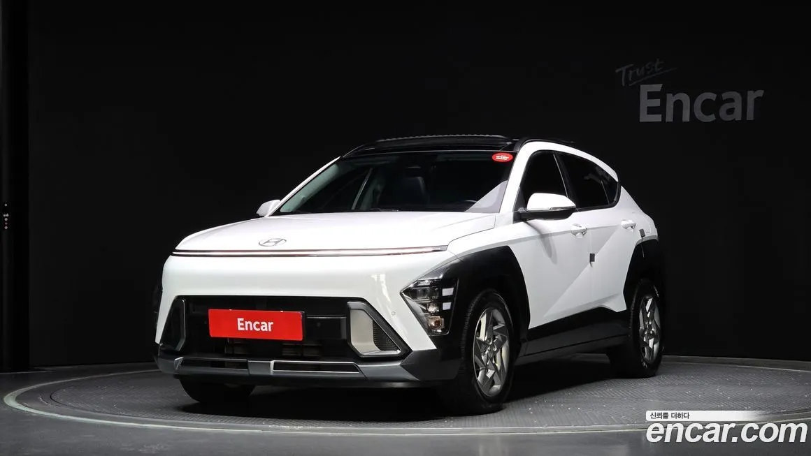 Hyundai Kona — фото 1