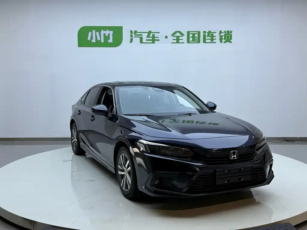 Honda Civic — фото 1
