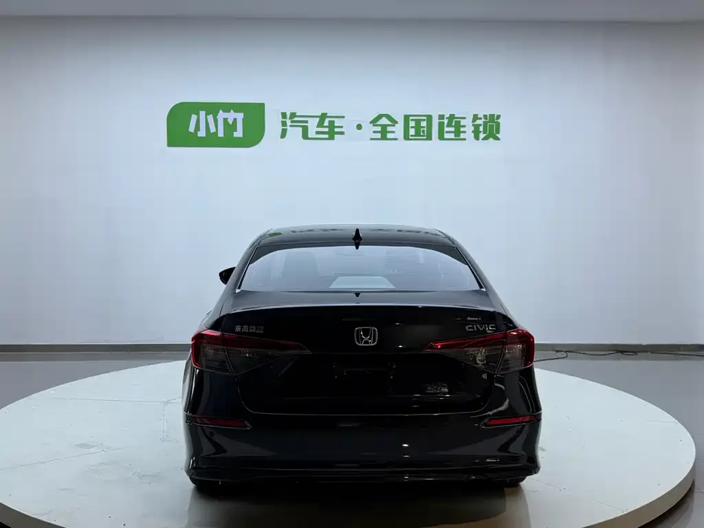 Honda Civic — фото 5